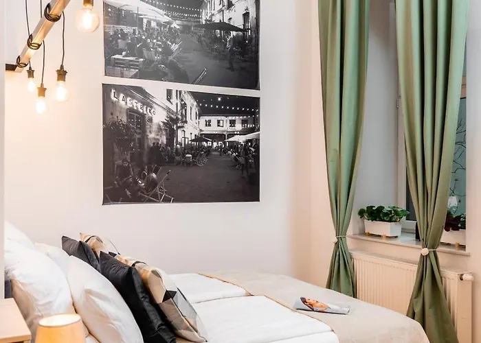 شقة Old Town Loft Designed With كراكوفيا