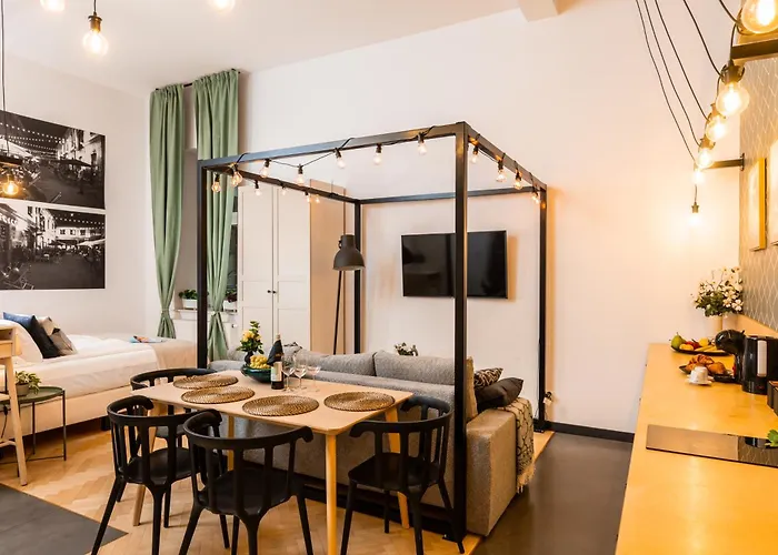 Old Town Loft Designed With Appartamento